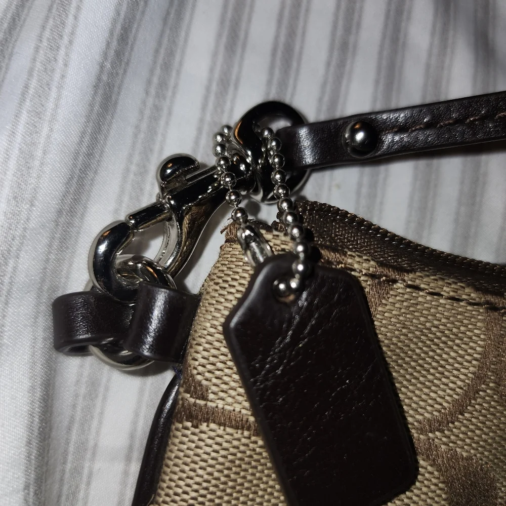 EUC 3 piece Coach set - Picture 6 of 12